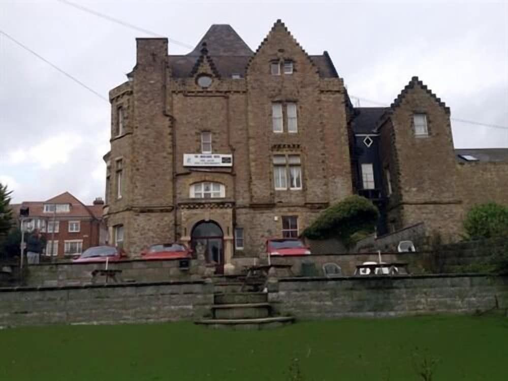 The Highlands Inn 3 estrelas em St. Leonards