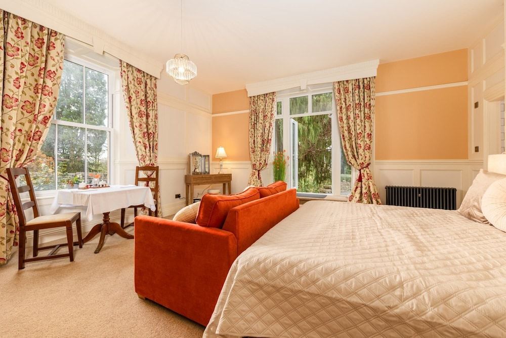 Grange Manor 3