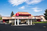 Ramada by Wyndham Jacksons Point