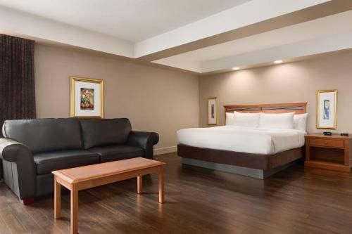 Grand Hotel & Conference Centre Calgary Airport, an Ascend Collection Hotel 3 estrellas en Calgary