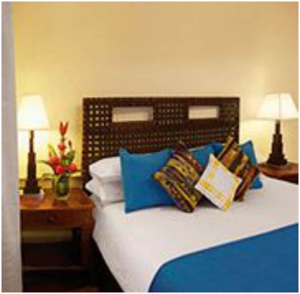 Taj Malabar Resort & Spa, Cochin 2