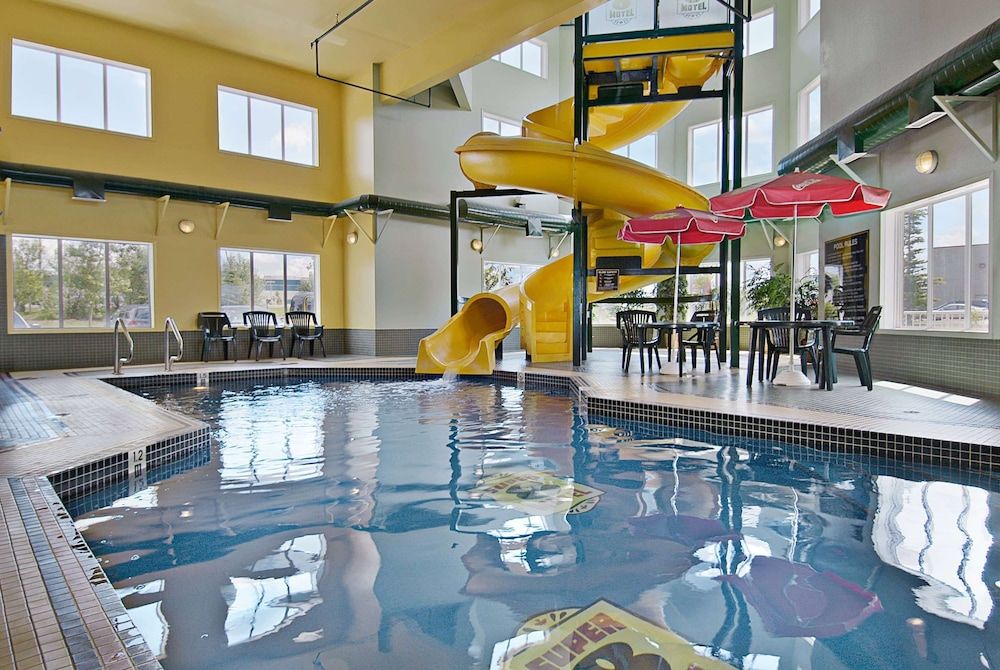 Super 8 by Wyndham Calgary Shawnessy Area -1 estrellas en Calgary