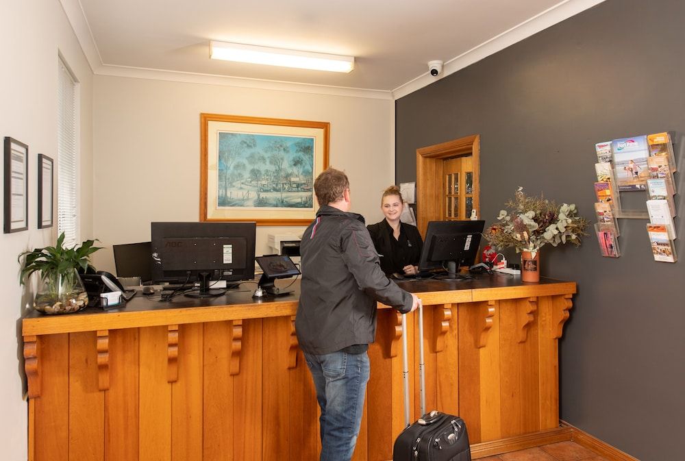 John Pirie Motor Inn 2