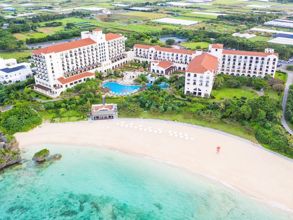 Hotel Nikko Alivila 5 estrellas en Yomitan