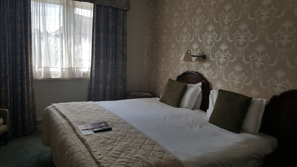 Mercure White Hart Salisbury 2