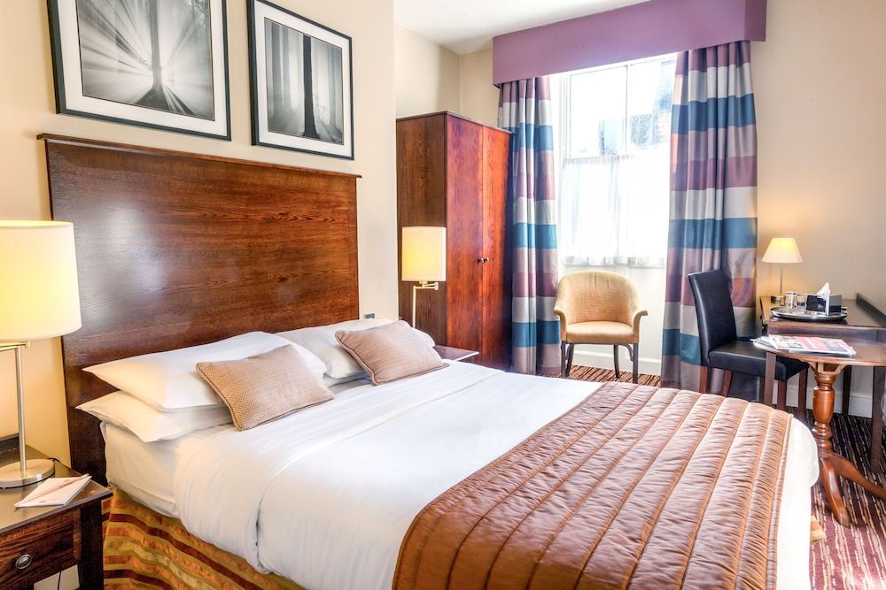 Classic Lodges - The White Swan 2