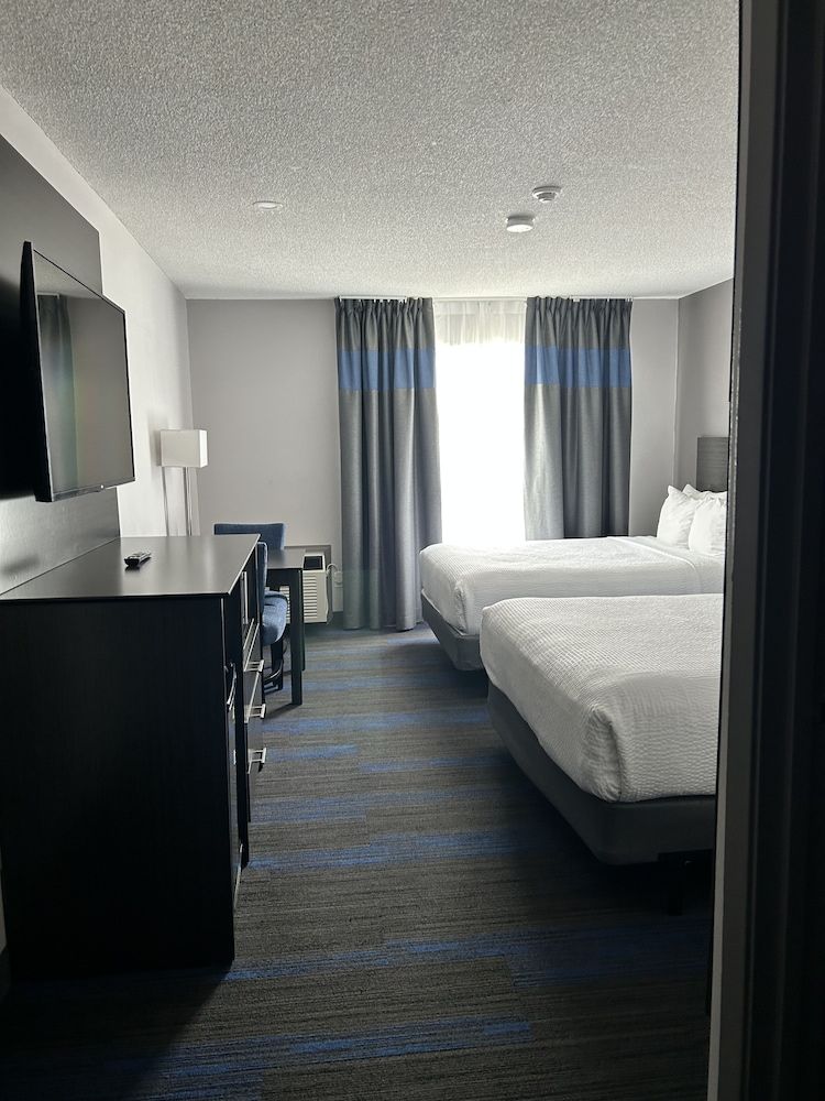 Days Inn by Wyndham Barrie 3