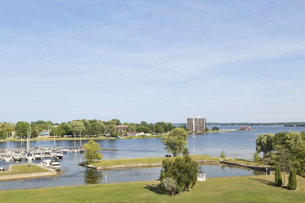 Ramada by Wyndham Belleville Harbourview Conference Centre 3 estrelas em Belleville