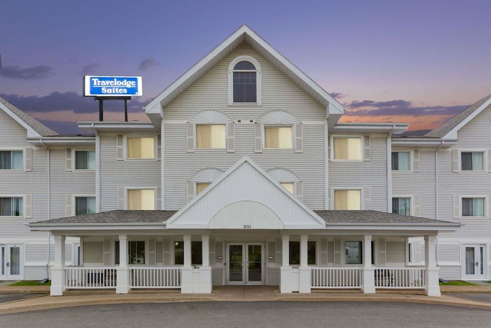Travelodge Suites by Wyndham Saint John
