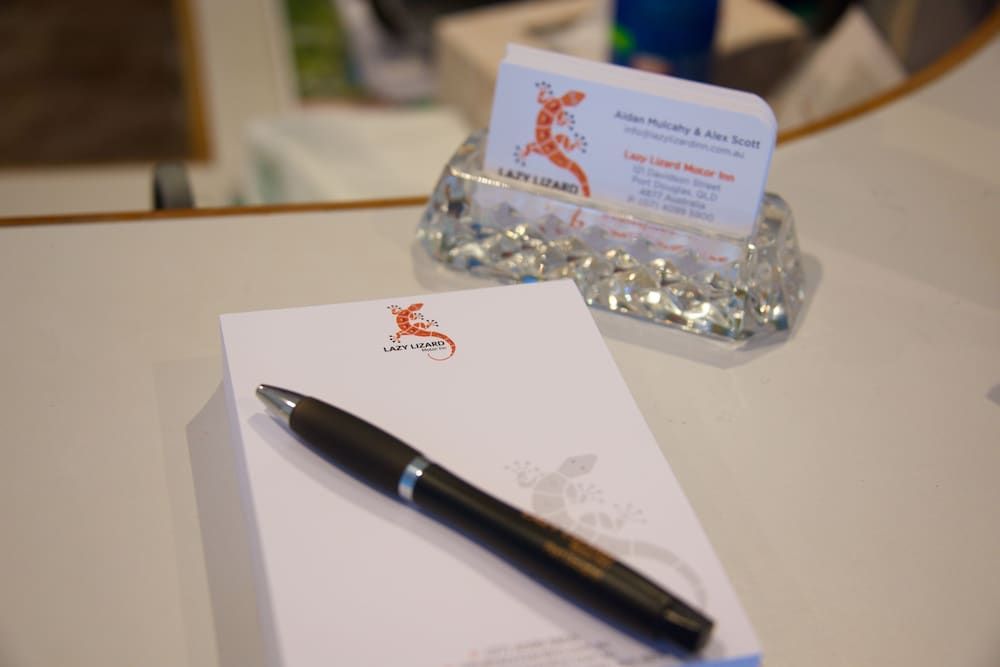 Lazy Lizard Motor Inn 2