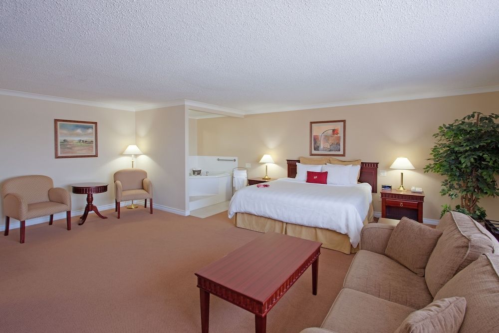 Crowne Plaza Moncton-Downtown, an IHG Hotel 2