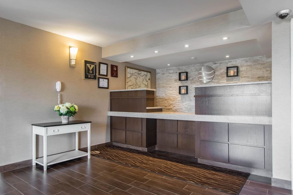 Comfort Inn Dartmouth 2