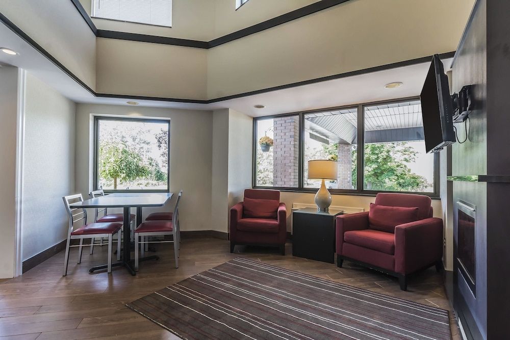 Comfort Inn Cobourg 3