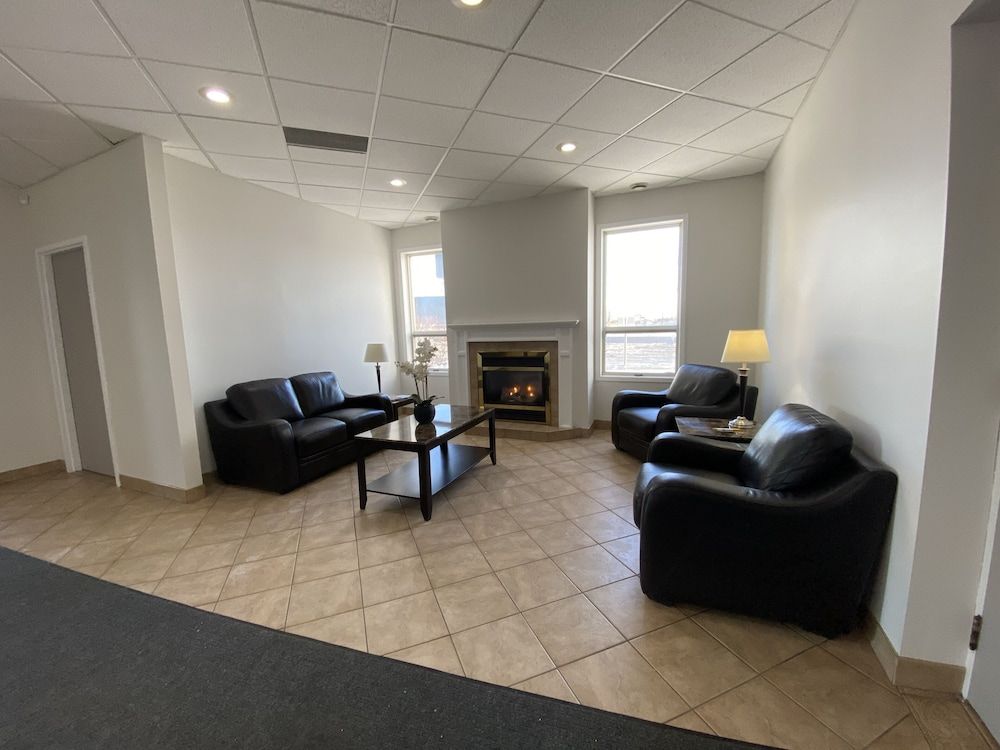 SureStay by Best Western Brockville 2