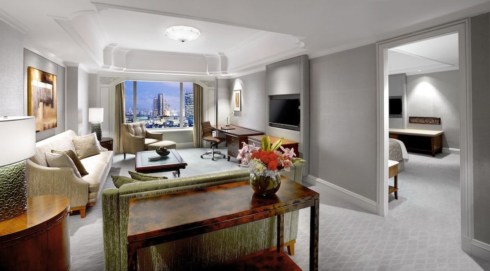 Shangri-La Jakarta 3
