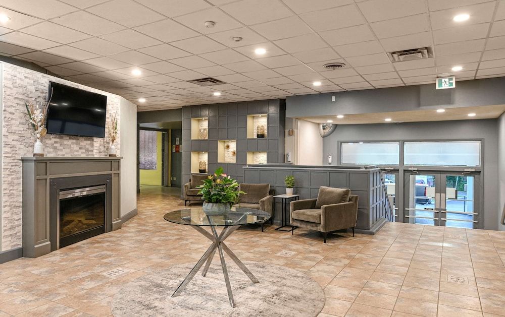 Quality Inn & Conference Centre Kingston Central 3