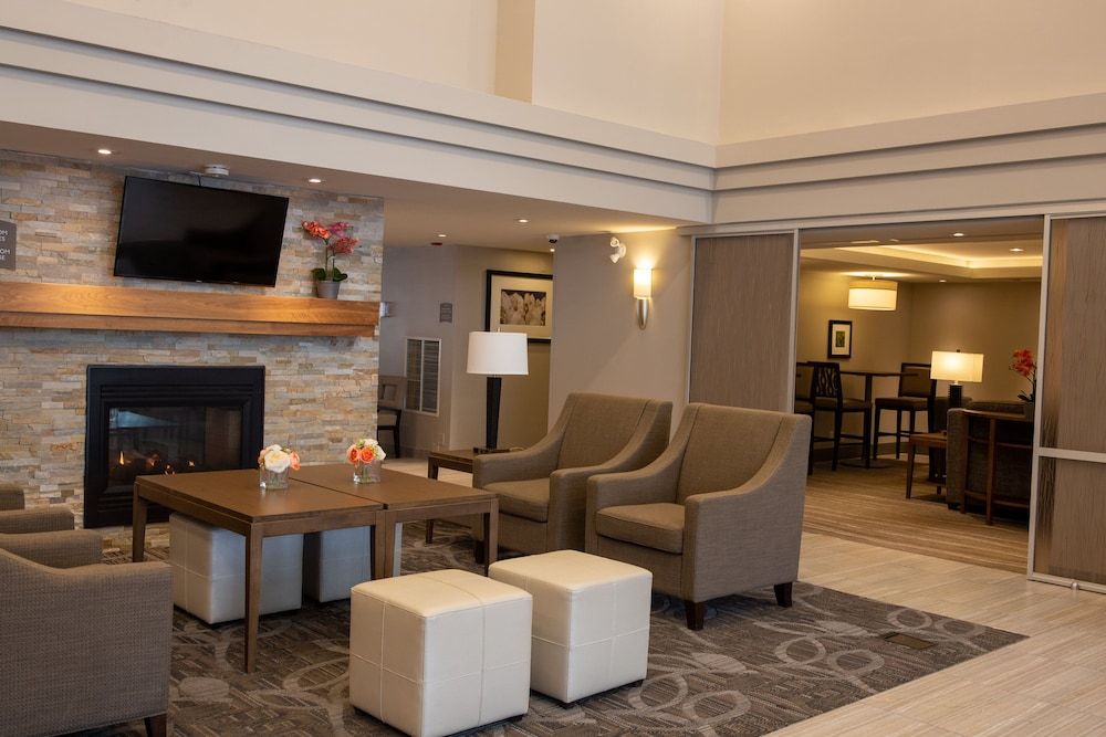 Staybridge Suites Toronto - Vaughan South, an IHG Hotel 3