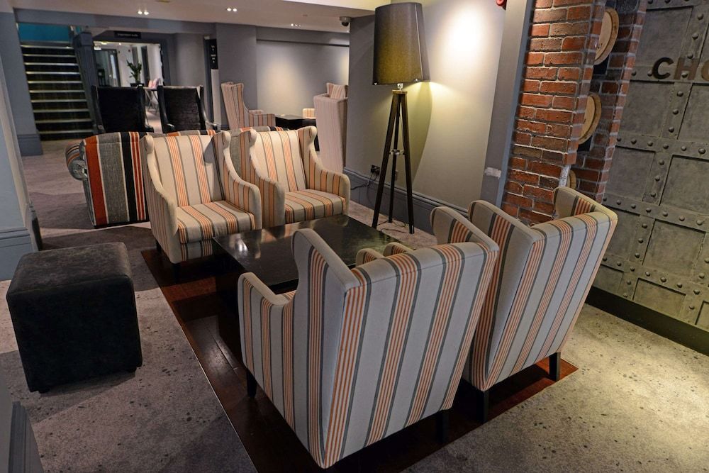 Village Hotel Manchester Cheadle 3