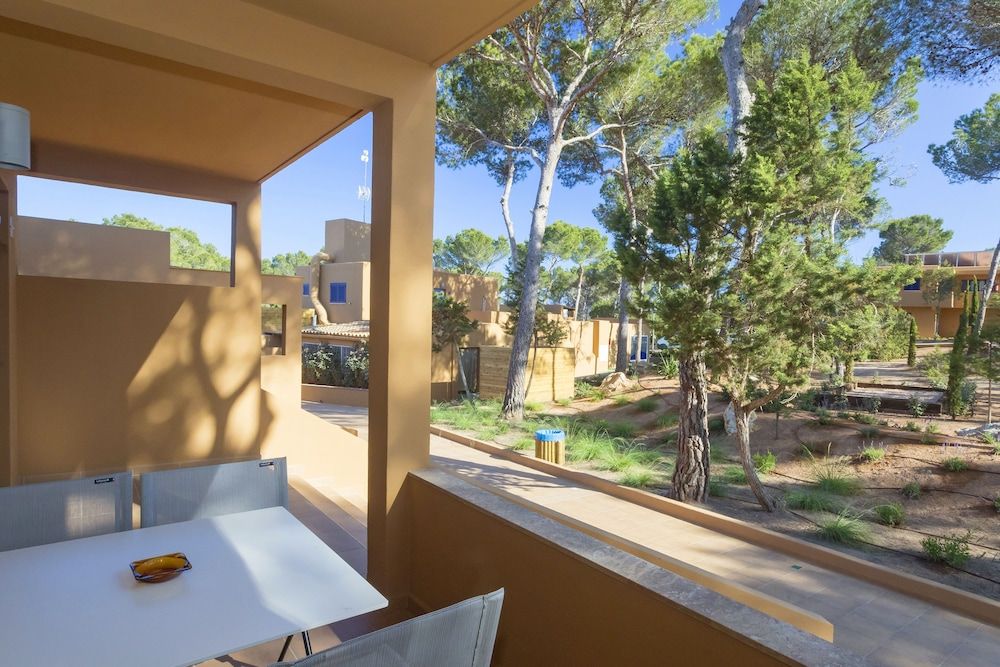 Ses Eufabietes Apartments & Restaurant 3