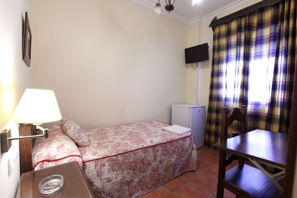 Hostal Rocío 3