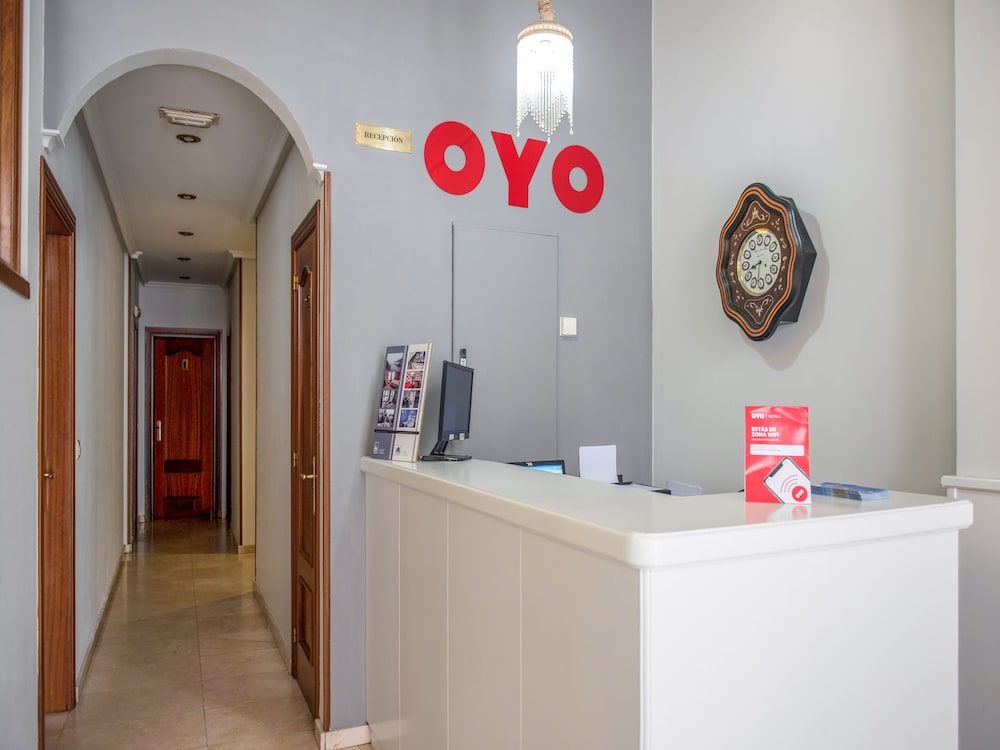 OYO Puerto De Candás 3