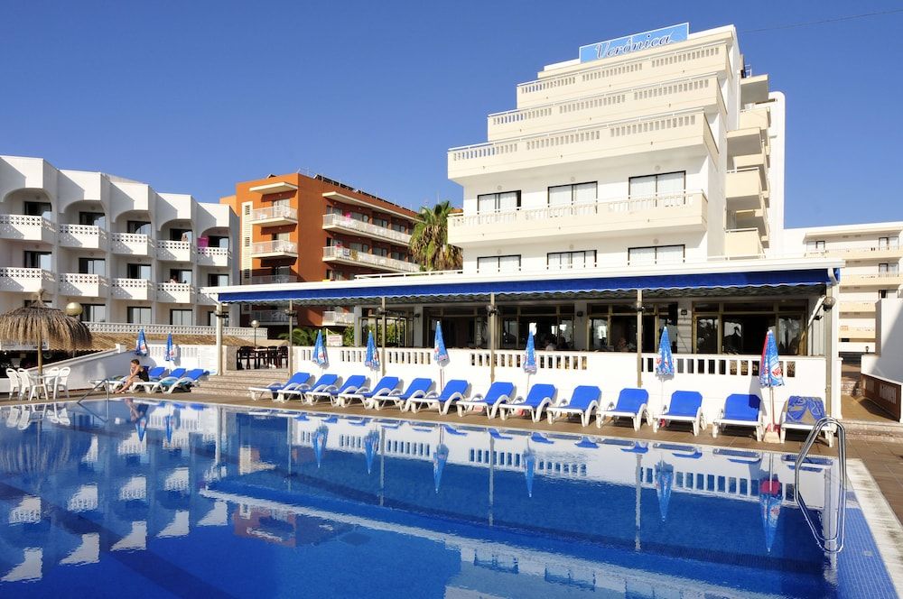 R2 Verónica 3 estrelas em Cala Millor