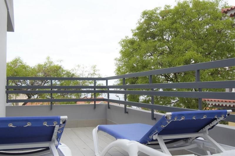 Apartamentos Vitoria by Petit Hotels 1