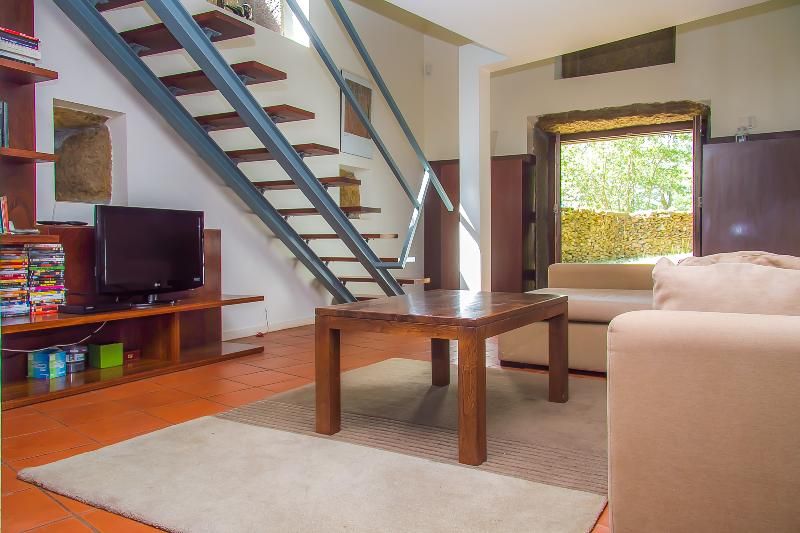 Oak Tree Chill House 3