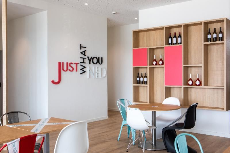 Stay Hotel Porto Aeroporto 3 estrelas em Maia