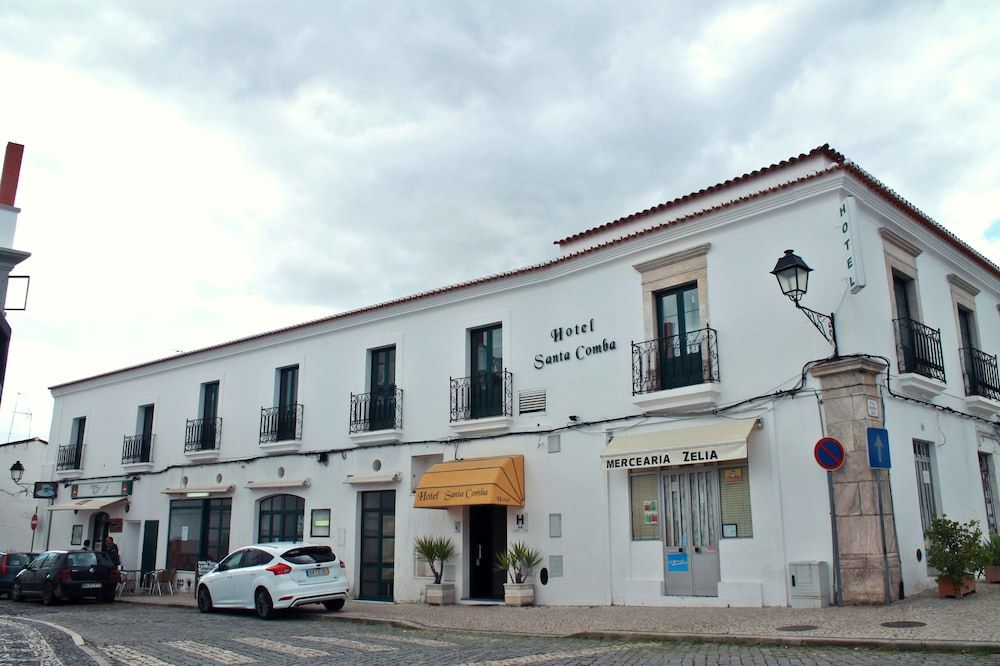Santa Comba Hotel 2 estrellas en Moura