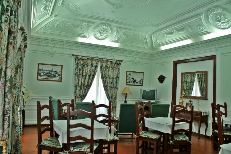 Santa Comba Hotel 2 estrelas em Moura