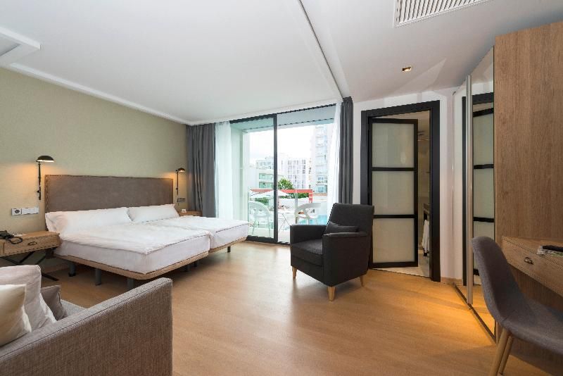 Kyrat Amarac Suites 3