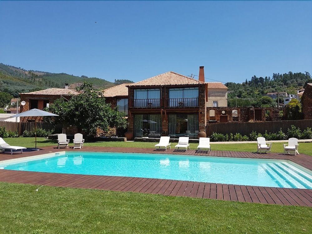 Casa de Baixo - Petit Hotel -1 estrelas em Oliveira do Hospital