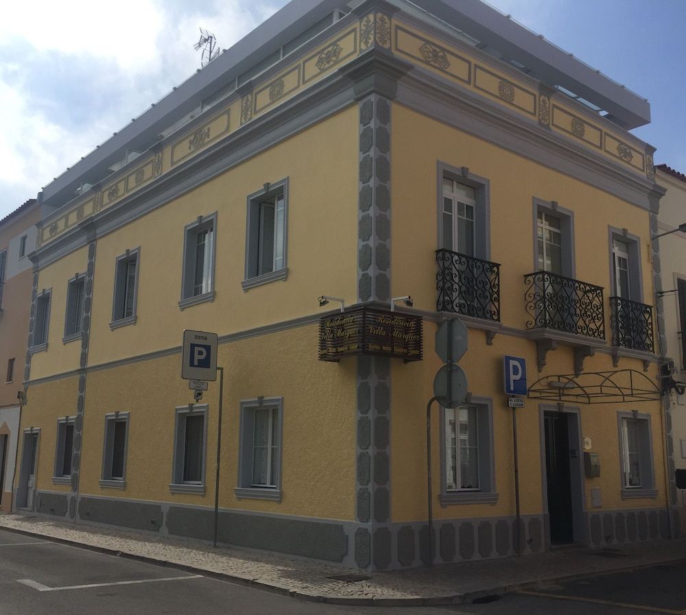 Villa Marquez Guesthouse -1 estrelas em Vila Real de Santo António
