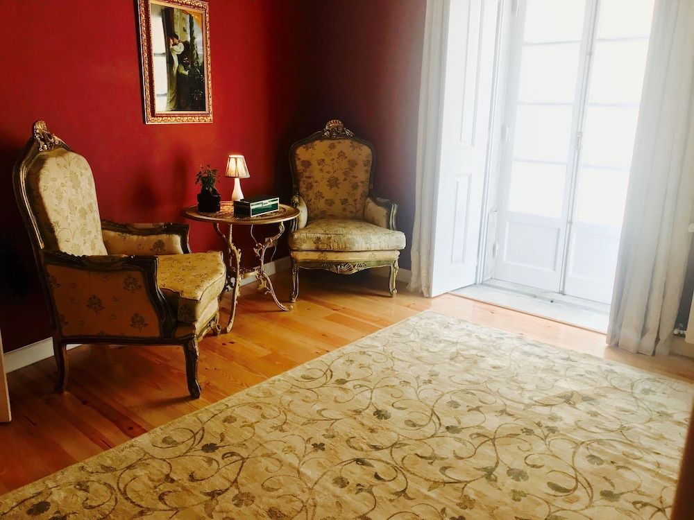 LUXa Charmhouse Hotel 1