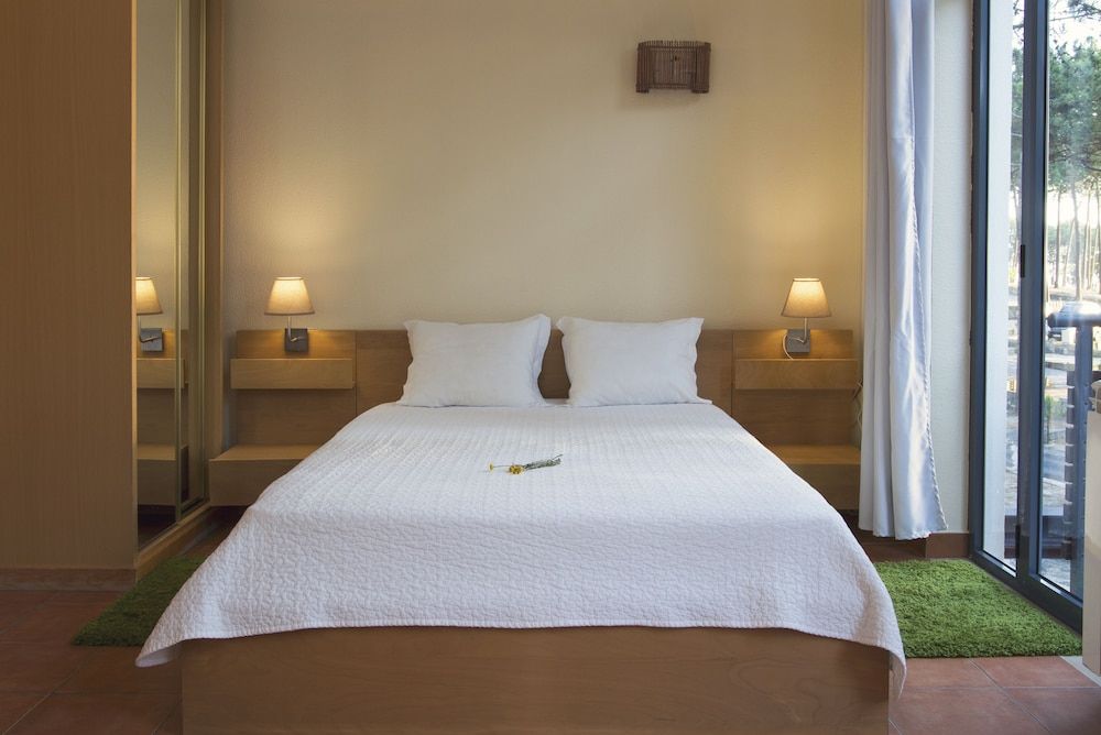 Ohai Nazaré Outdoor Resort 2