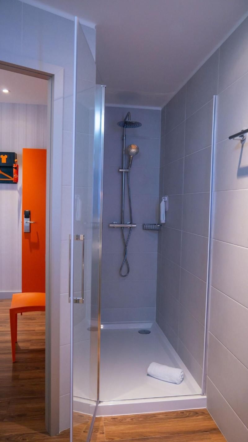 easyHotel Lisbon 3