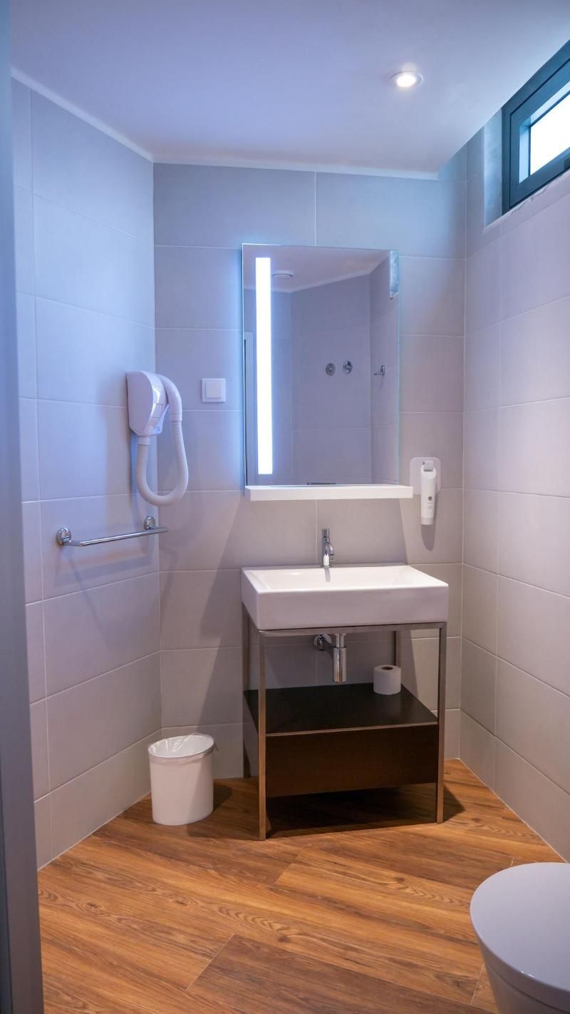 easyHotel Lisbon 2