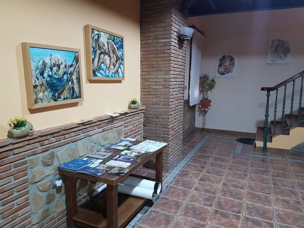 Hospedería Los Cahorros 2