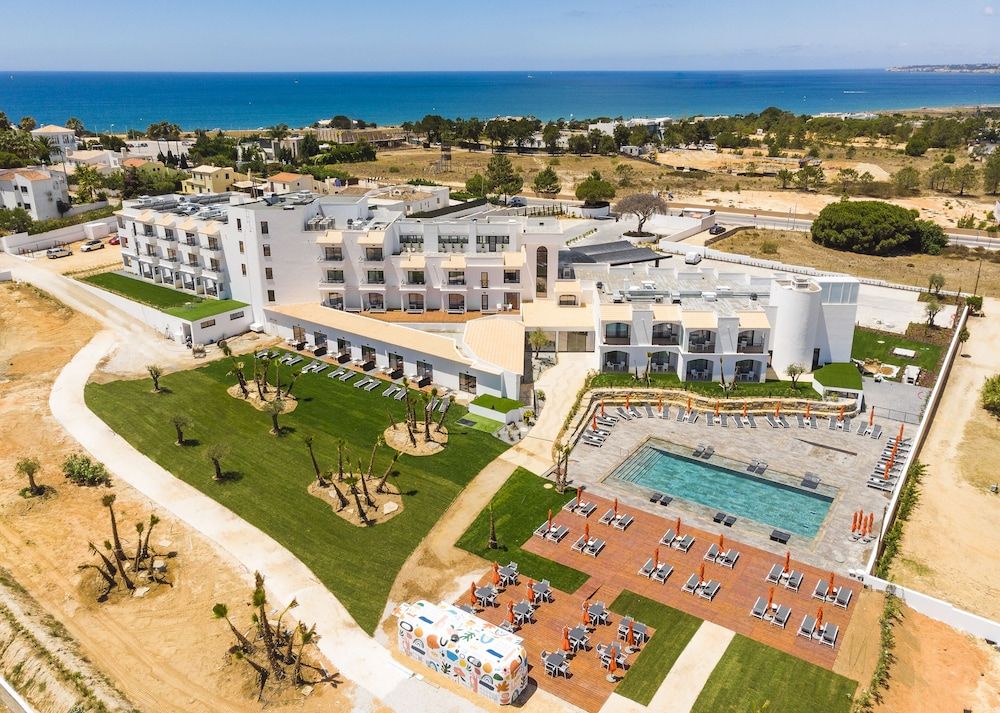 Regency Salgados Hotel & Spa 1