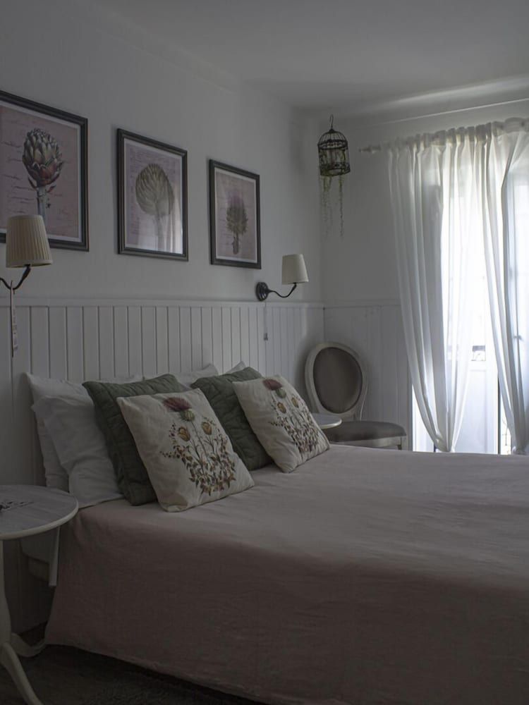 Vinnus Guesthouse 3 estrelas em Ericeira