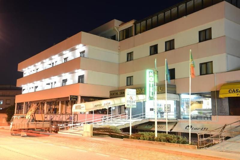 Lara Hotel 3 estrelas em Valença