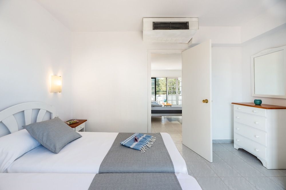 Vibra Caleta Playa Apartamentos 3