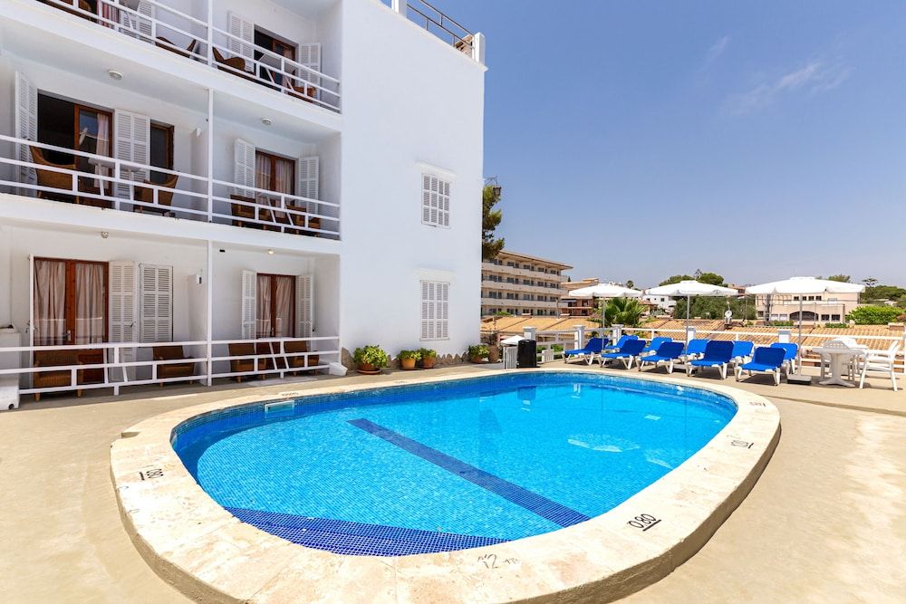 Hostal Residencia San Francisco -1 estrelas em Porto Colom