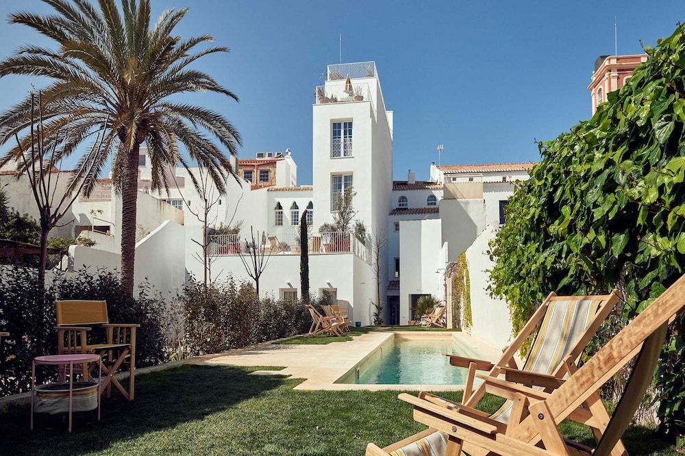 Cristine Bedfor Mahón 1