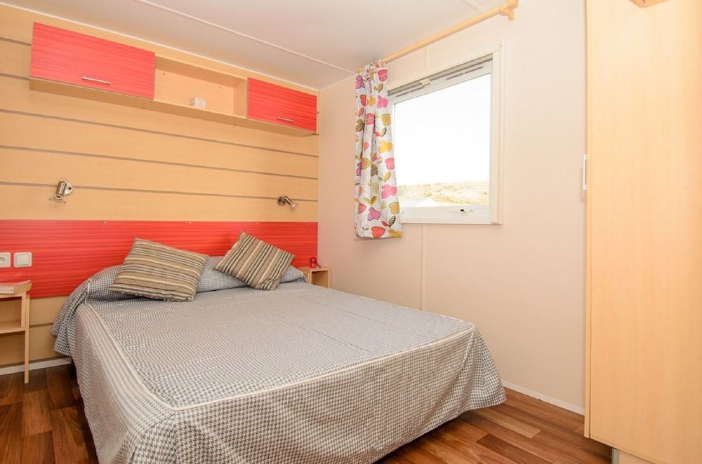 Camping Ampolla Playa 2