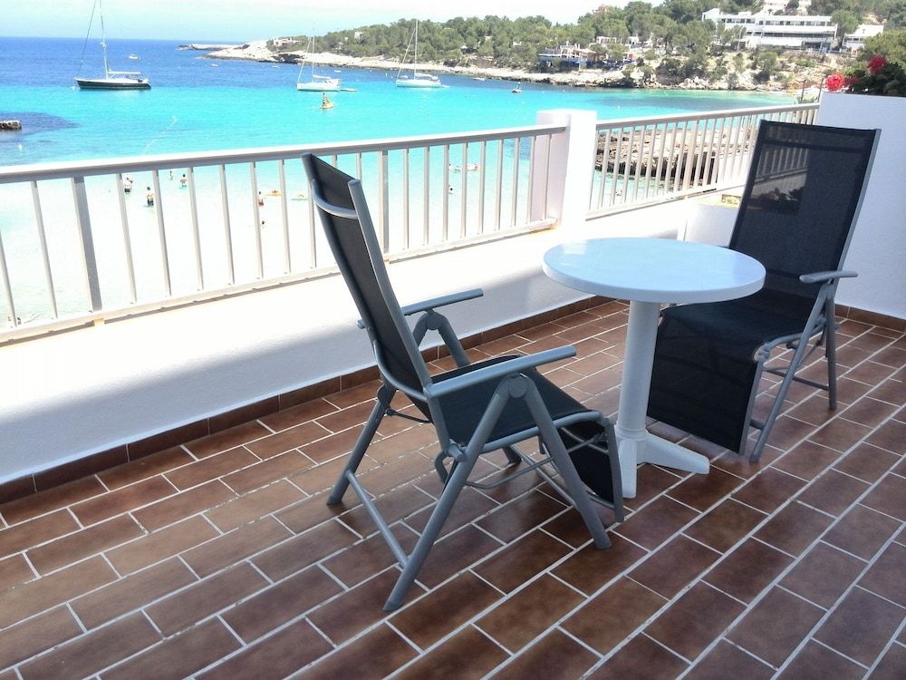 Hostal La Cigüeña -1 estrelas em Portinatx