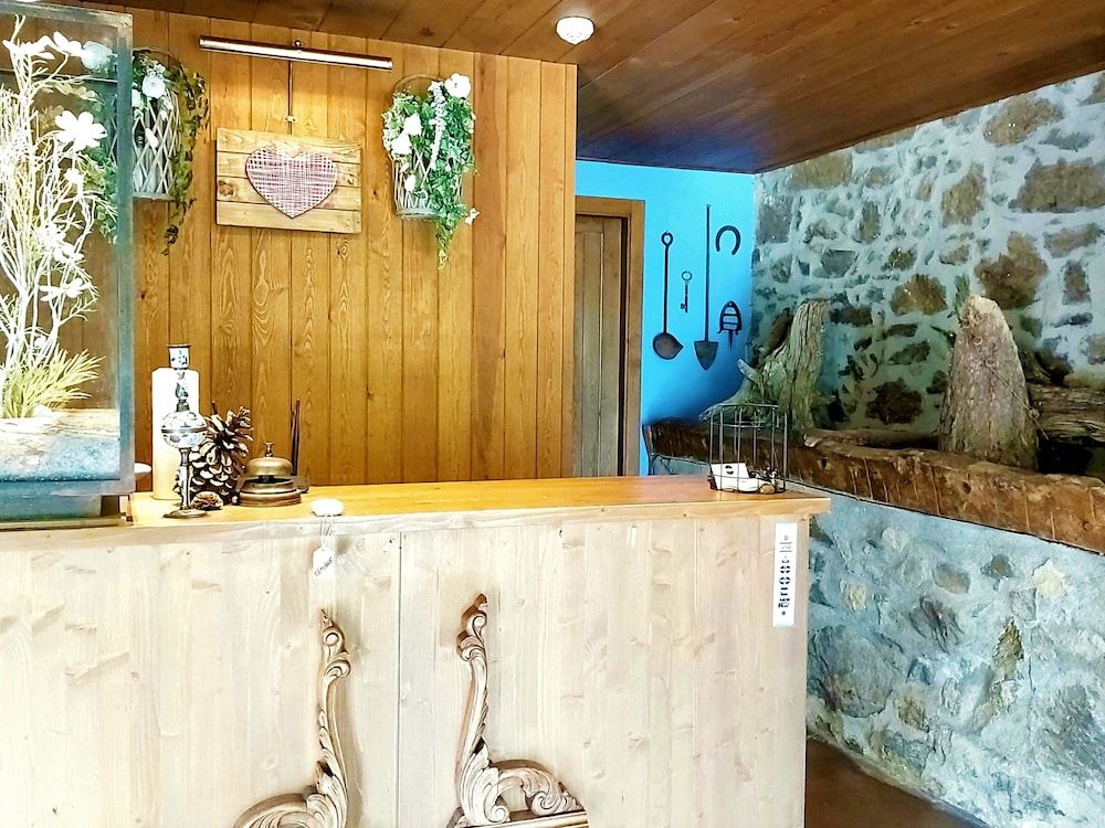 Can Gasparó Hotel Rural & Restaurant 2