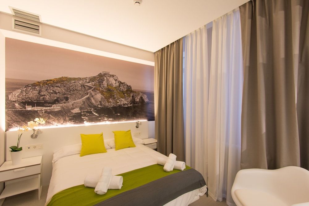 Bilbao City Rooms 3
