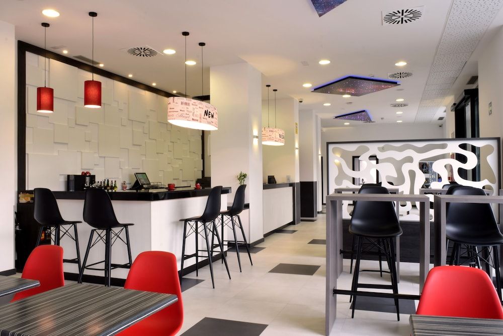 Hotel New Bilbao Airport 3